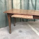 Farm table