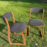 2 self chairs