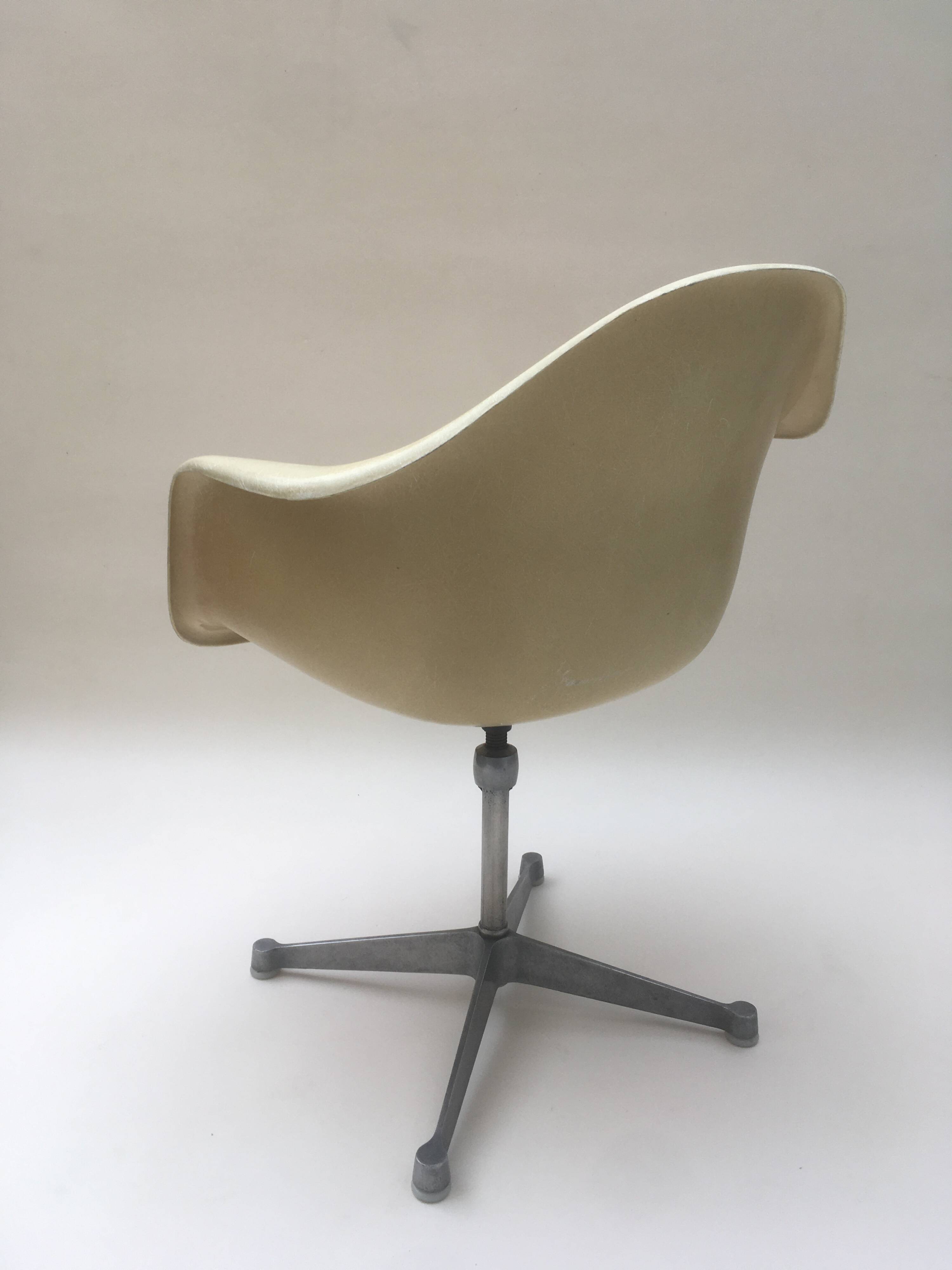 Charles & Ray Eames PACC armchair for Herman Miller