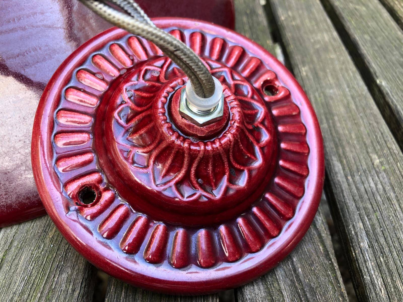 Set of 3 red ceramic pendants, brand Terre d'Hautaniboul.