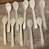 Ice cream spoons or sorbets