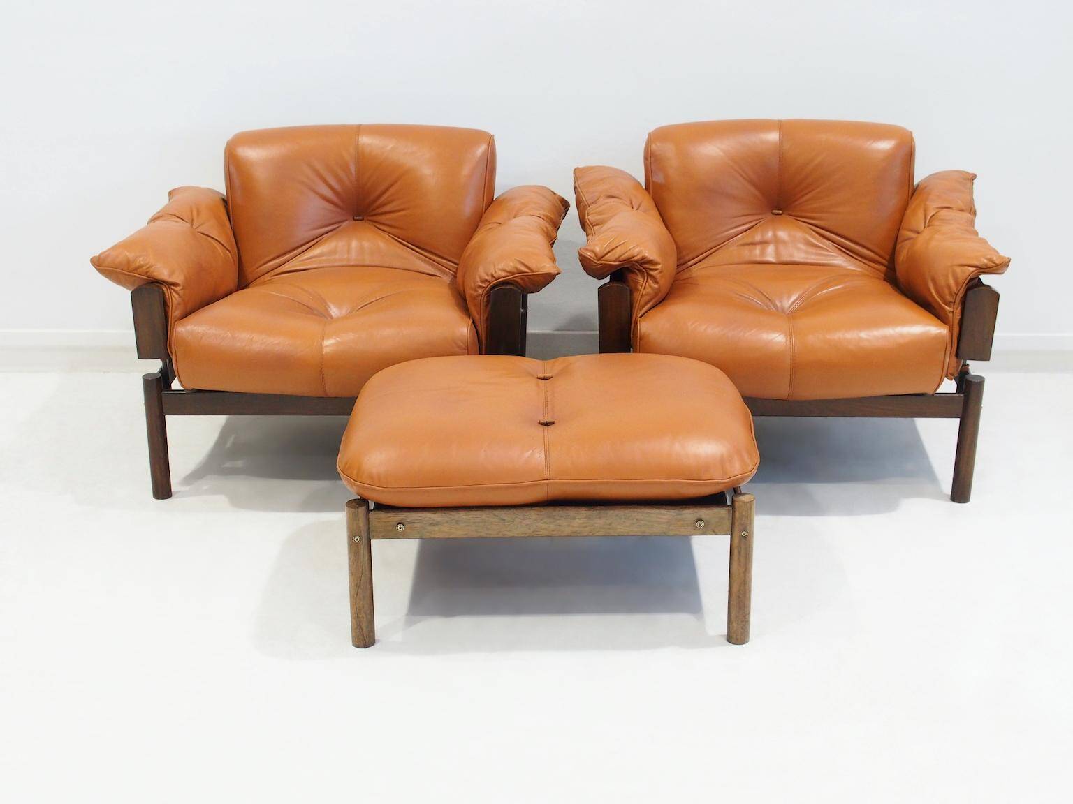 Ensemble de fauteuils MP-13 de Percival Lafer en cuir cognac