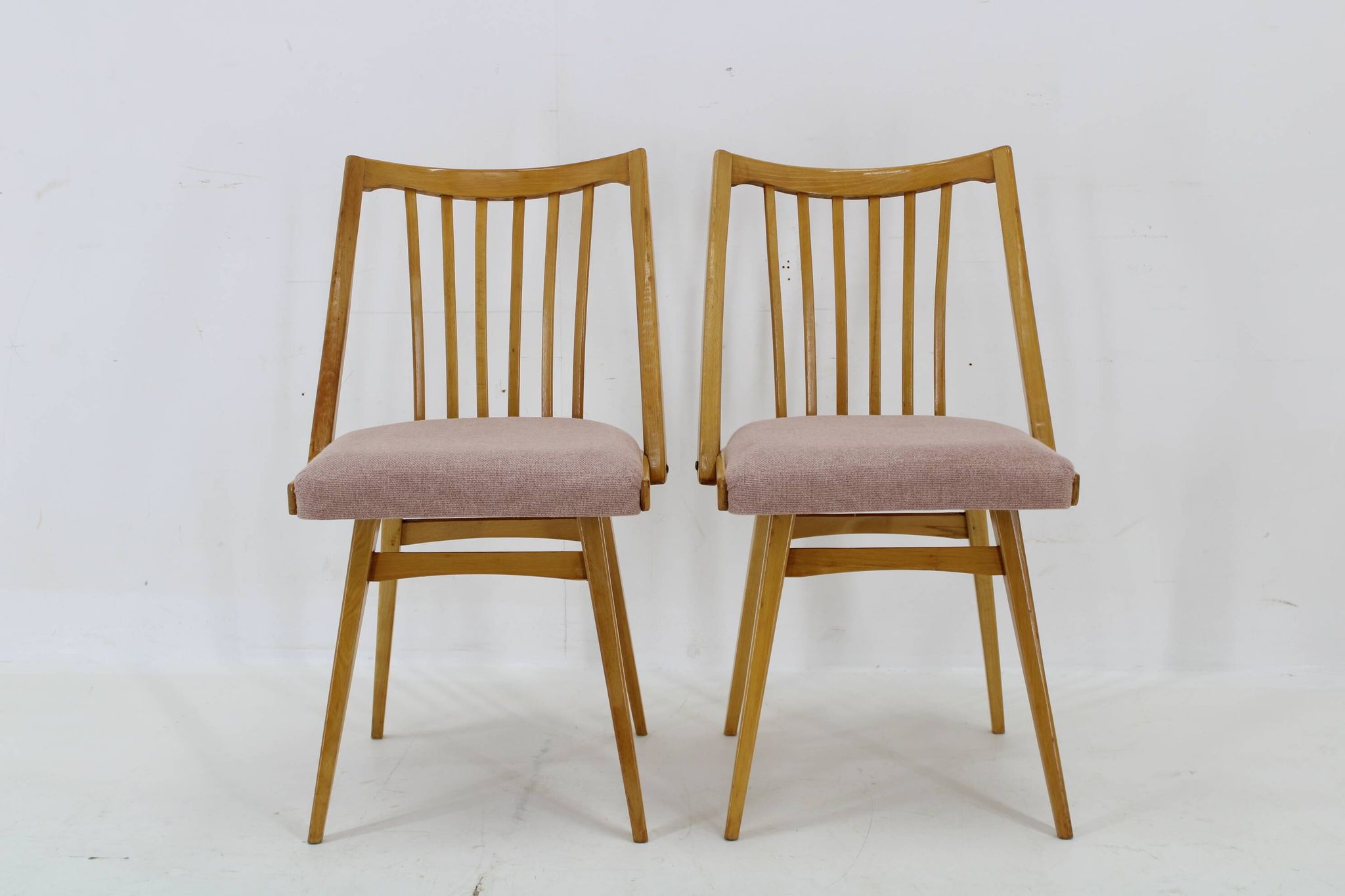 1960s Antonin Suman Set of Four Dining chairs in Beech Wood , Czechoslovakia