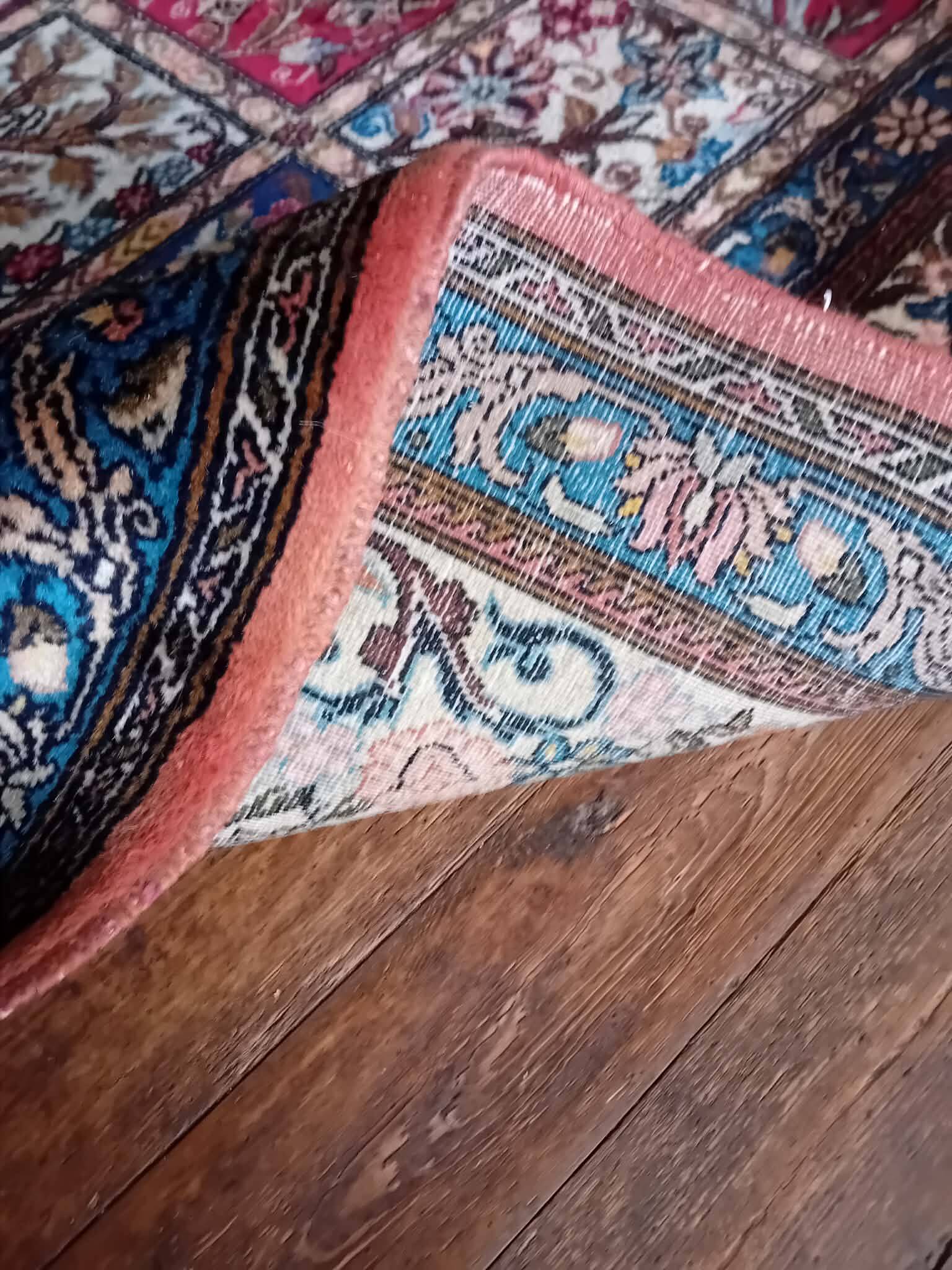 Handmade Bachtiar Persian rug 323x195cm