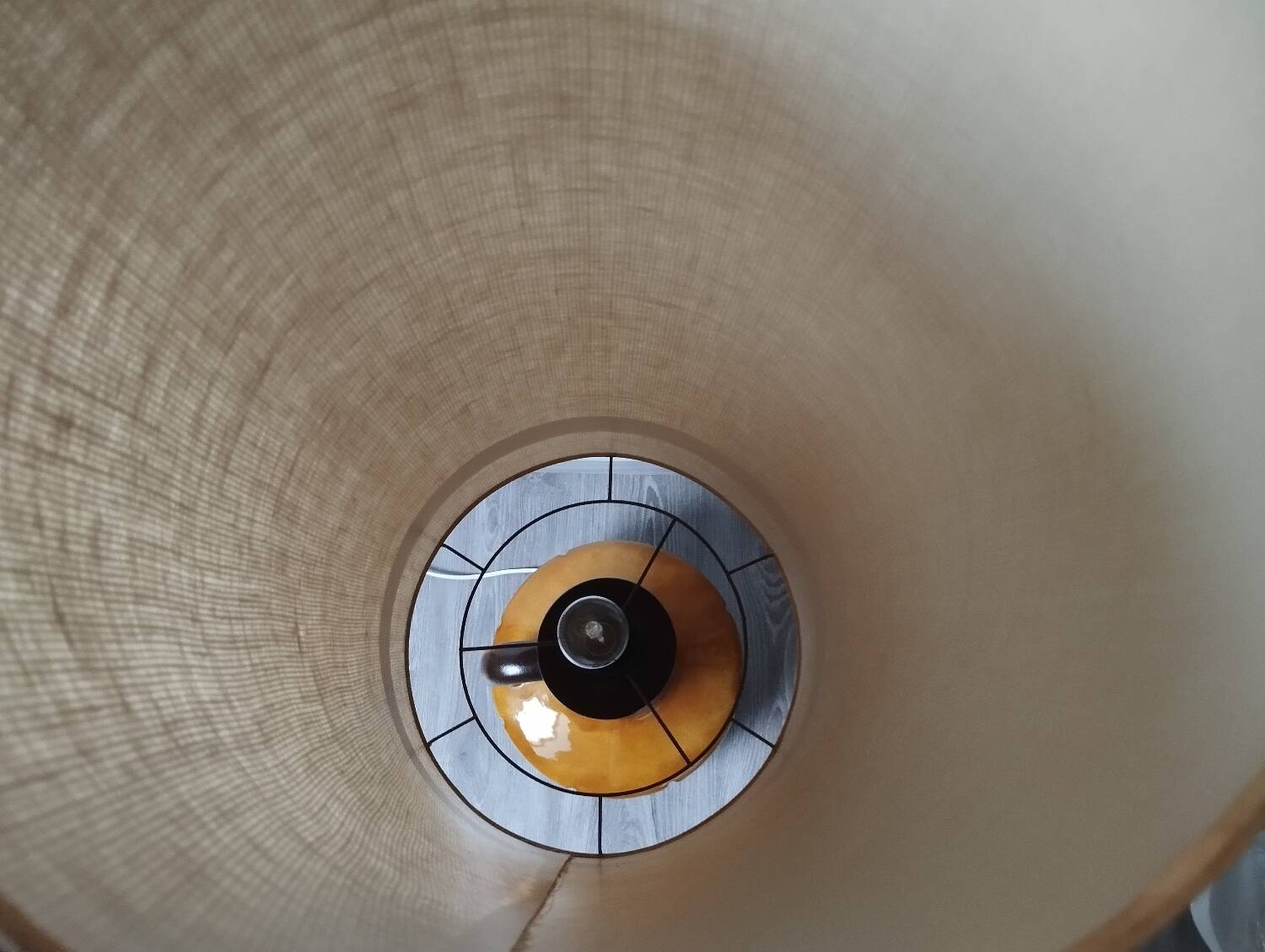 Ceramic foot floor lamp