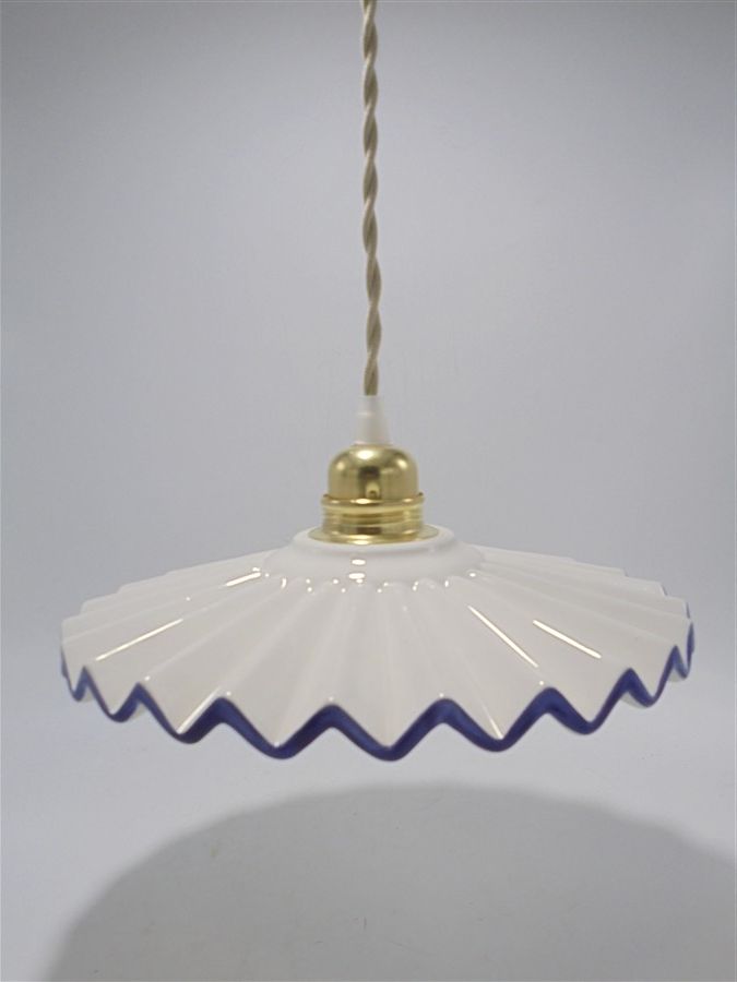 Ceramic pendant lamp