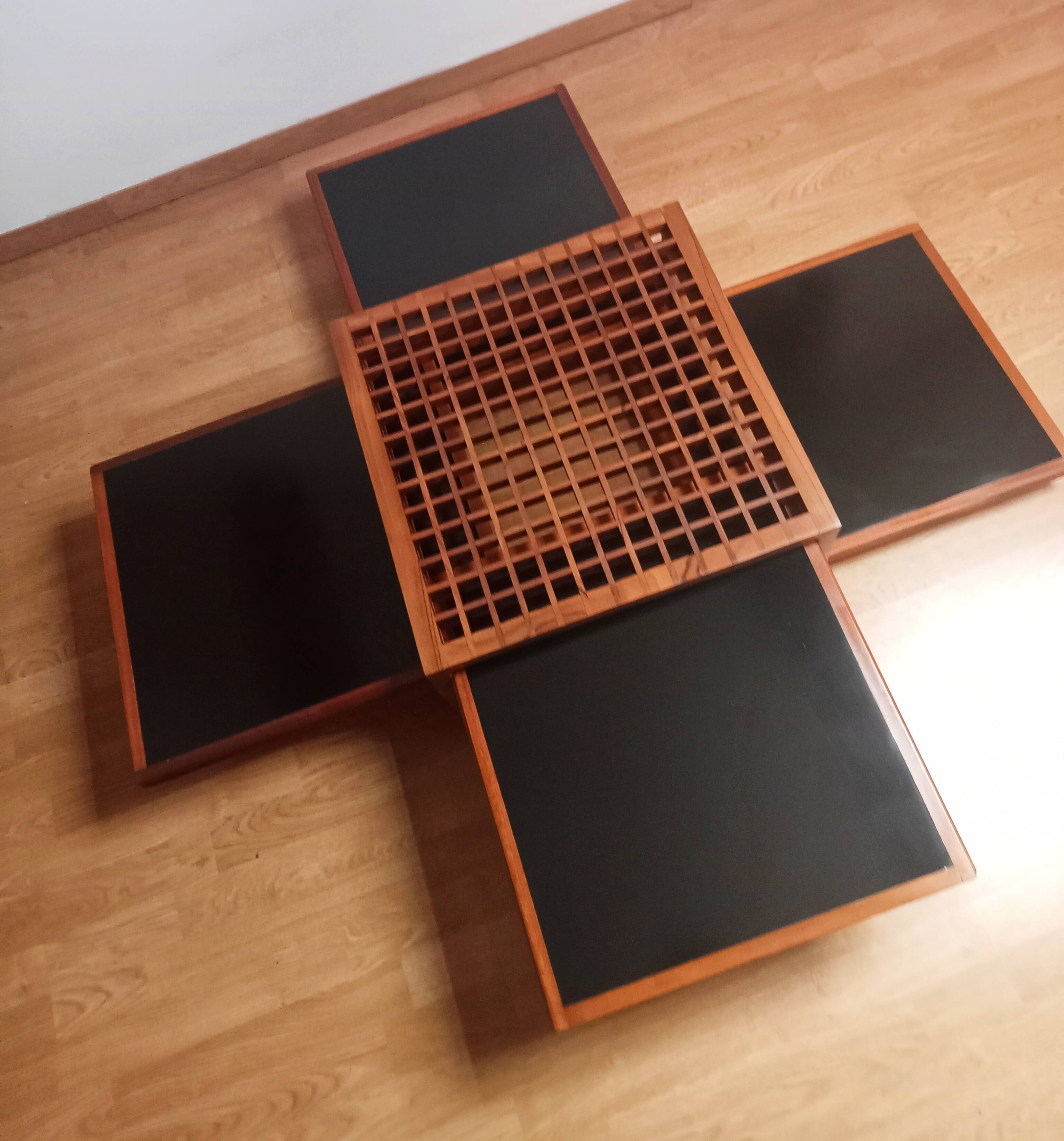 Tetra coffee table, Bernard Vuarnesson