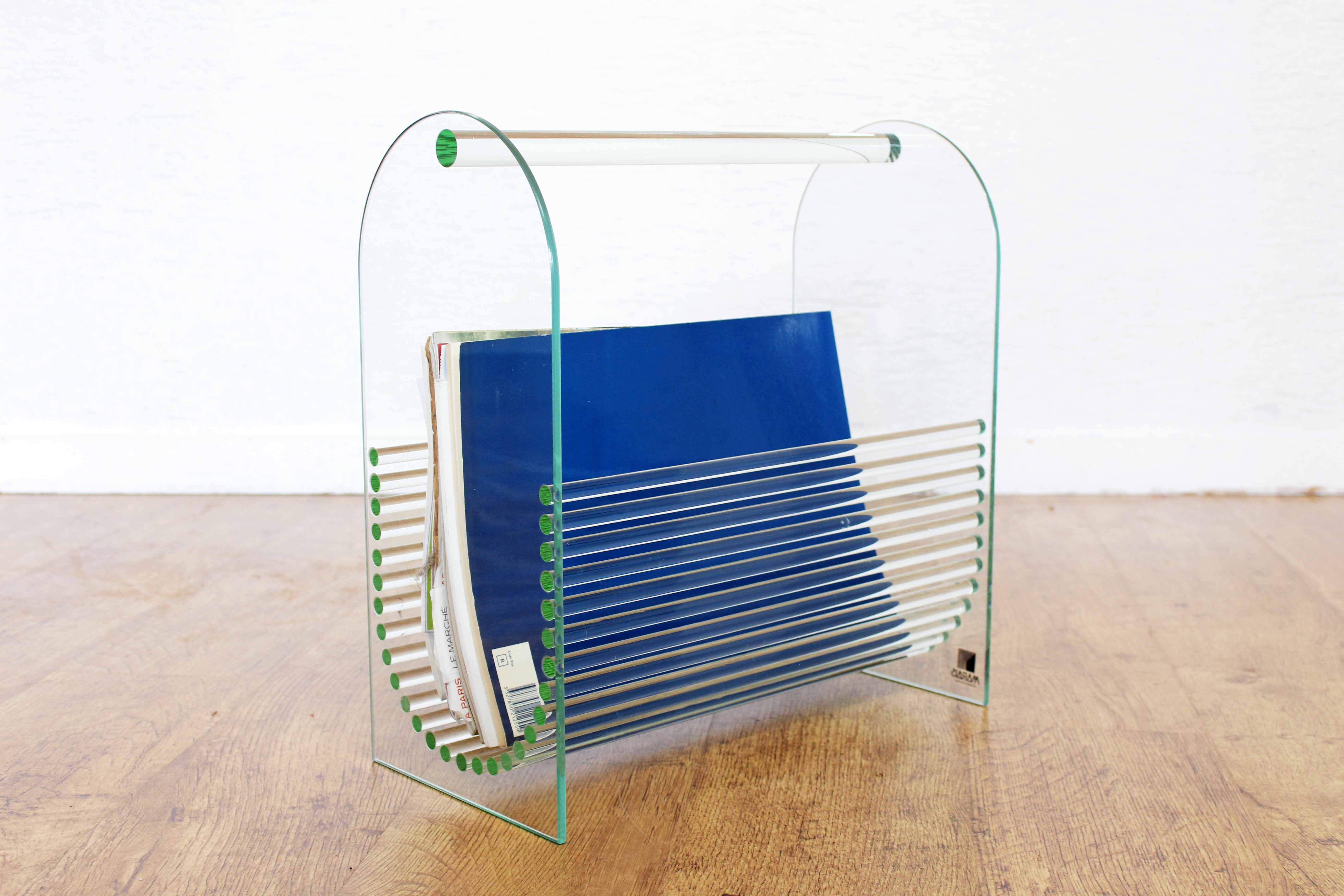 Marais international glass magazine door