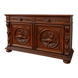 Buffet sculpté