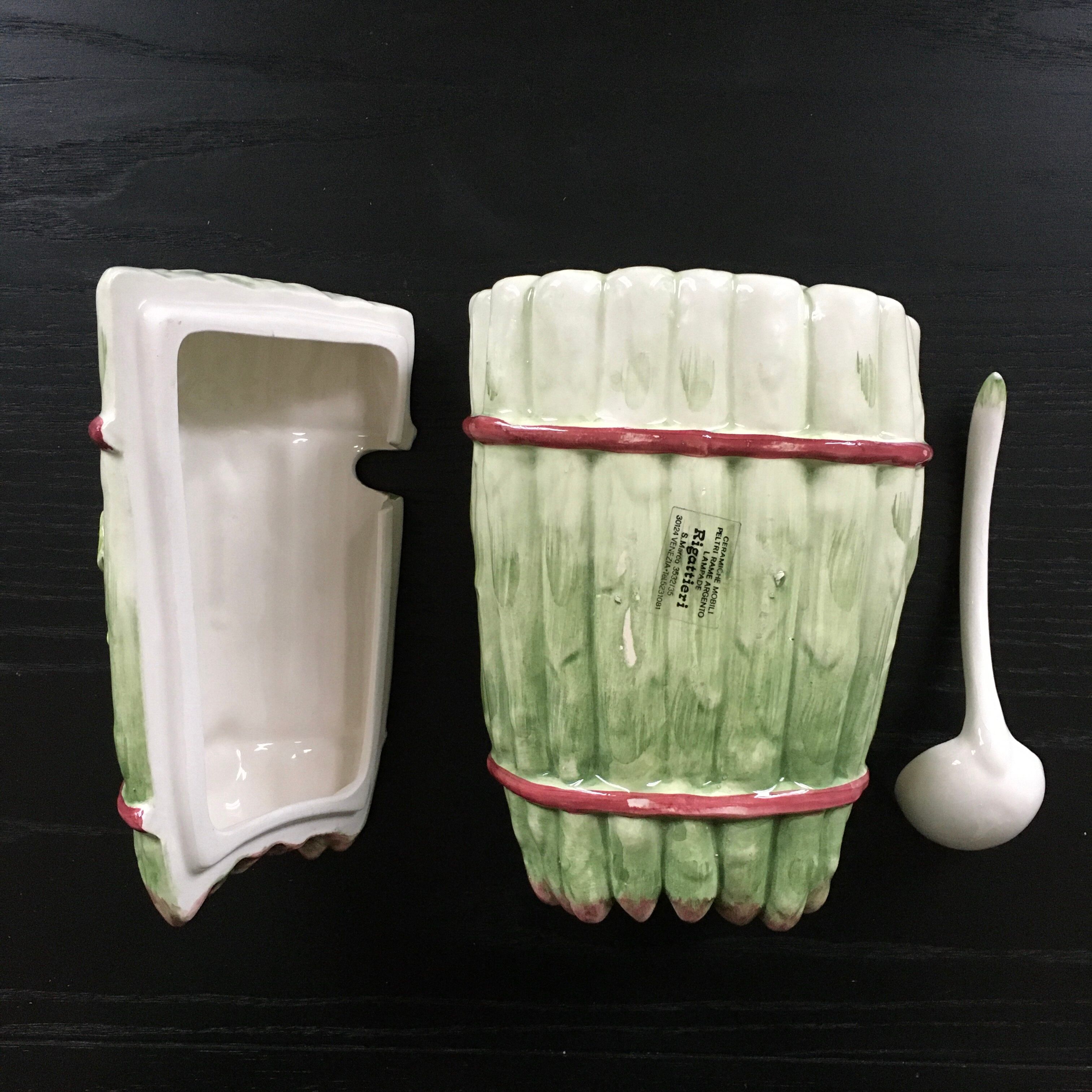 Box asparagus dabbling