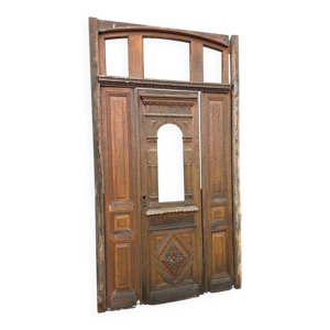 Porte d'entrée du XIXè