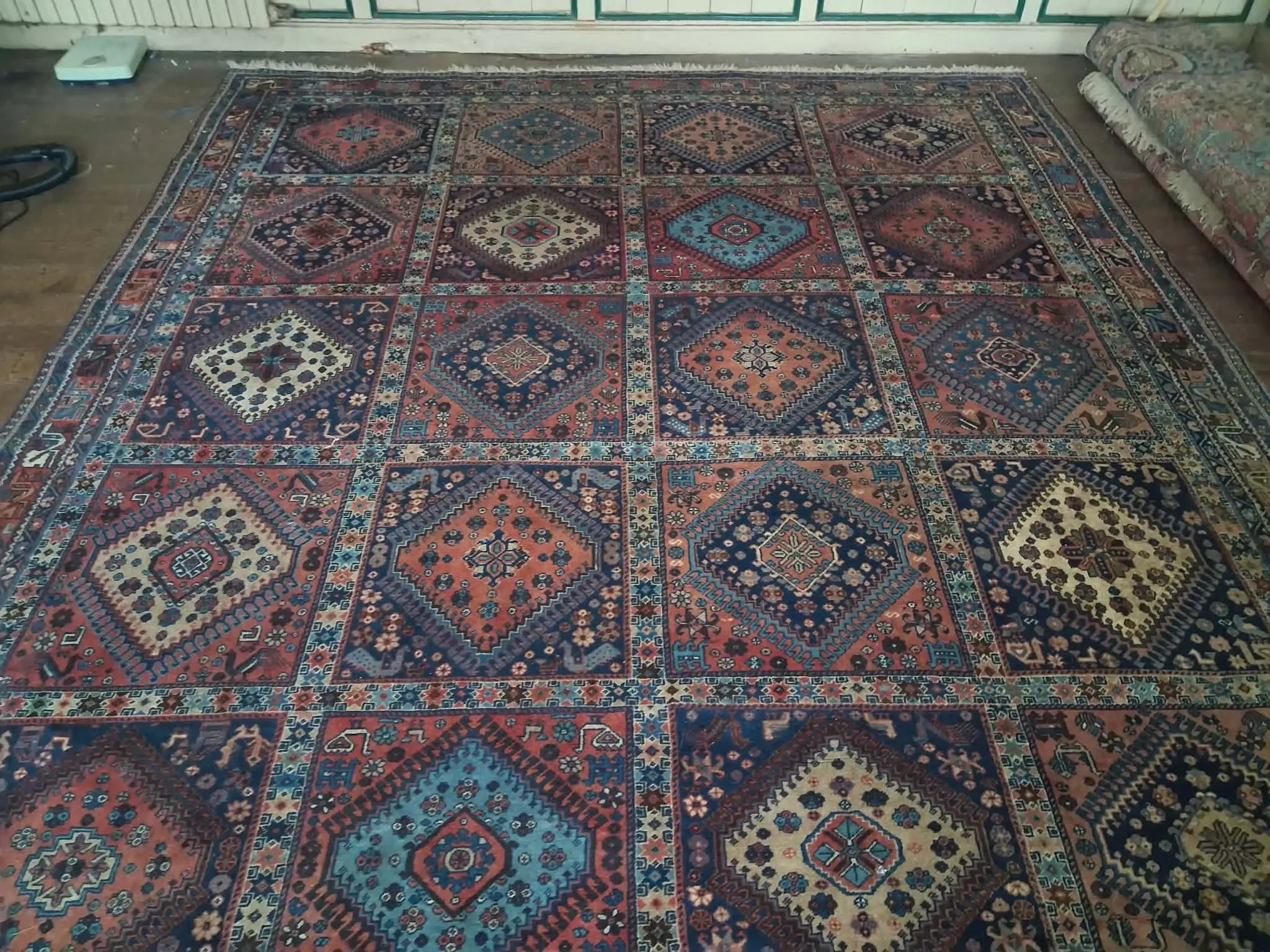 Handmade Persian Yalameh rug 370x261cm