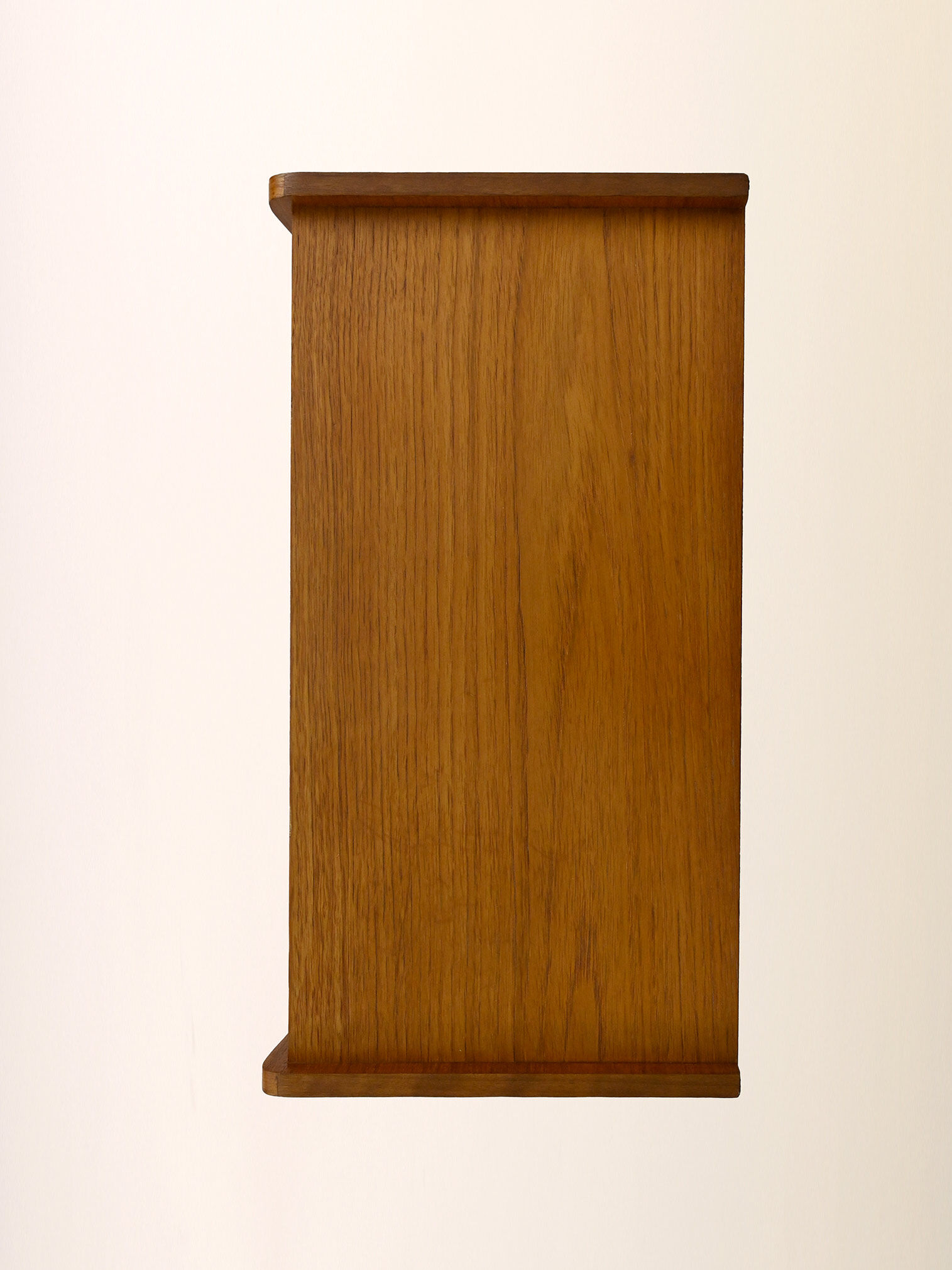 Nordic nightstand 50s