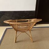 2 rattan chairs