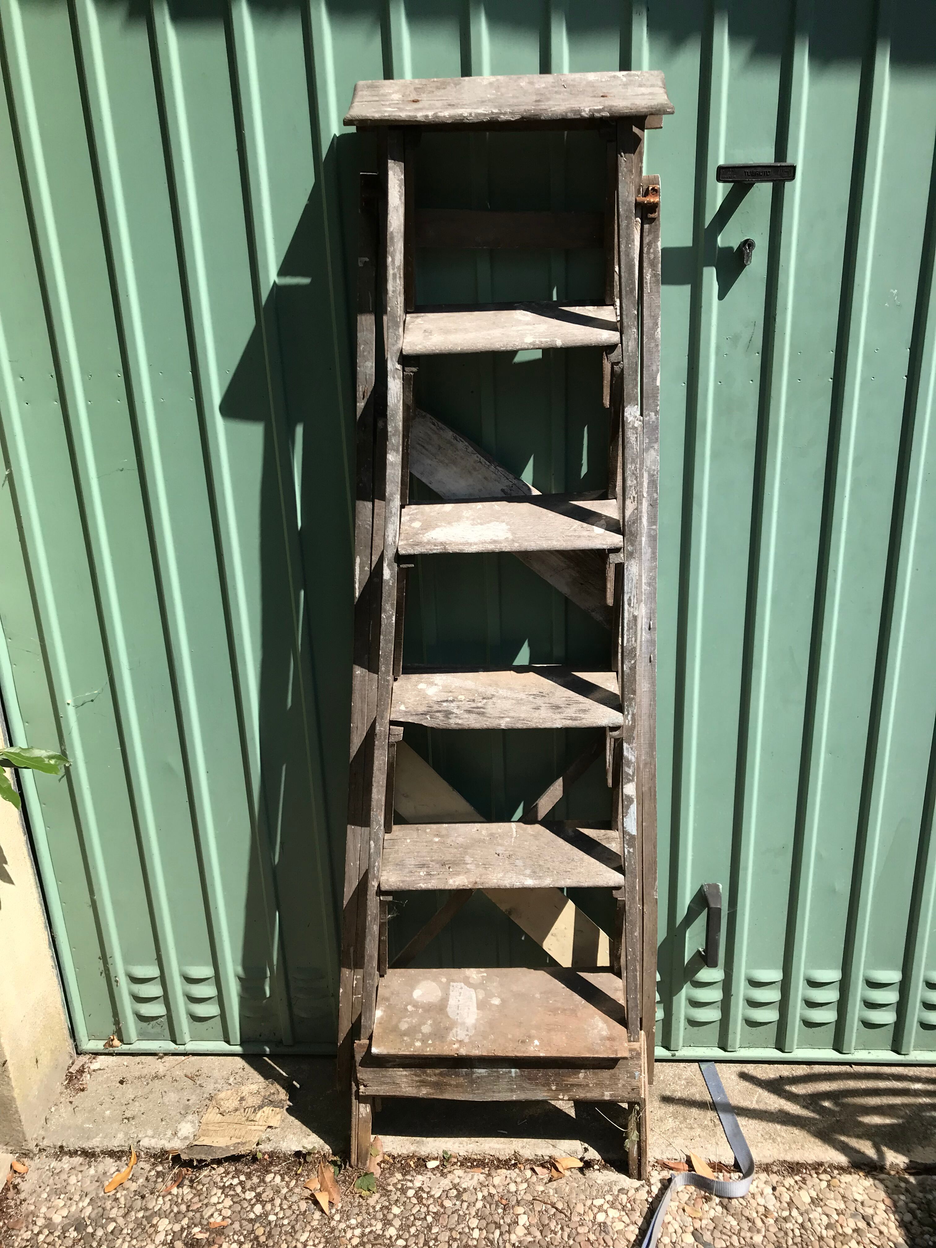 Former painter's stepladder wood 6 marches decoration vintage library