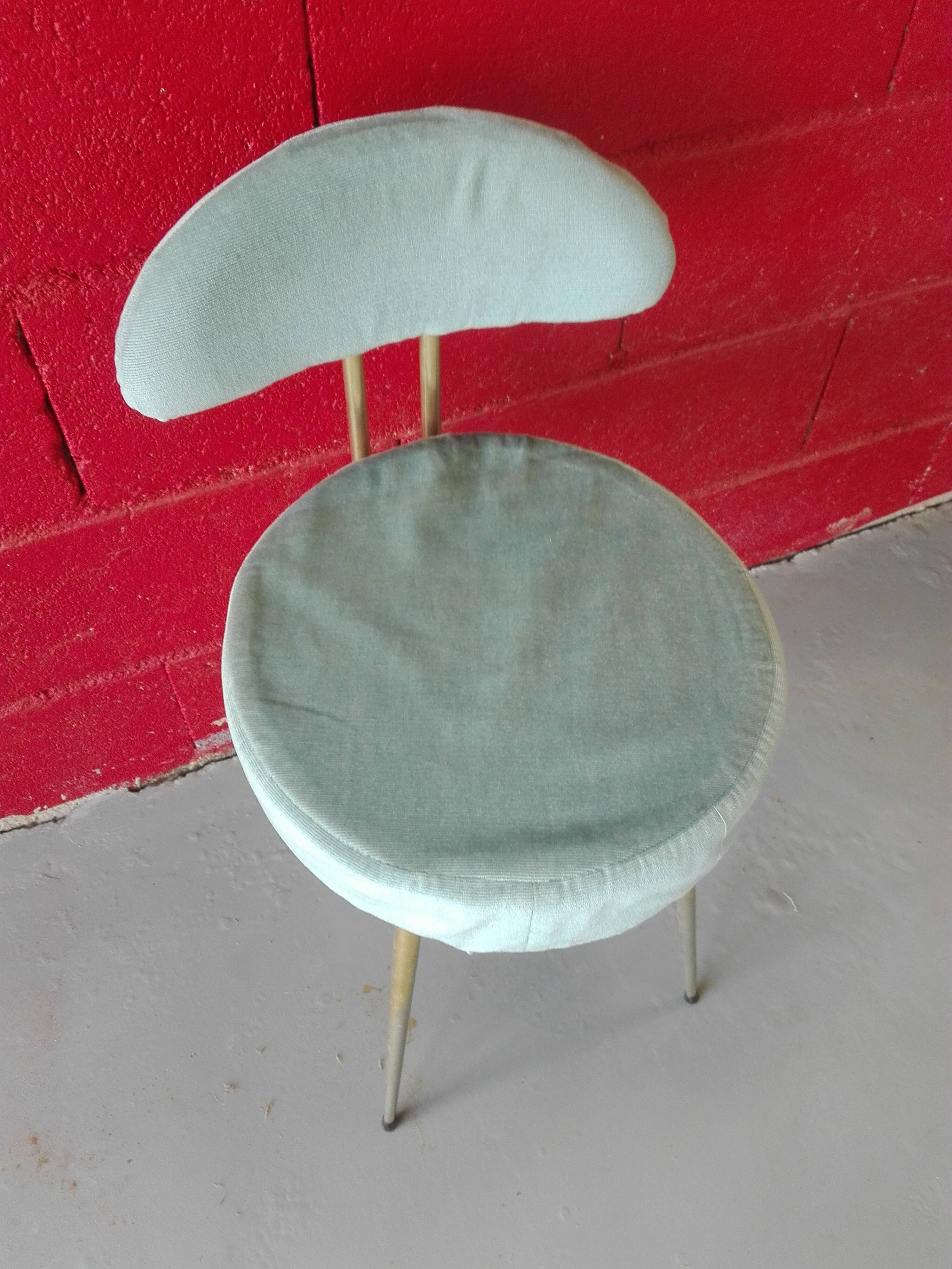 Blue velvet pelfran chair