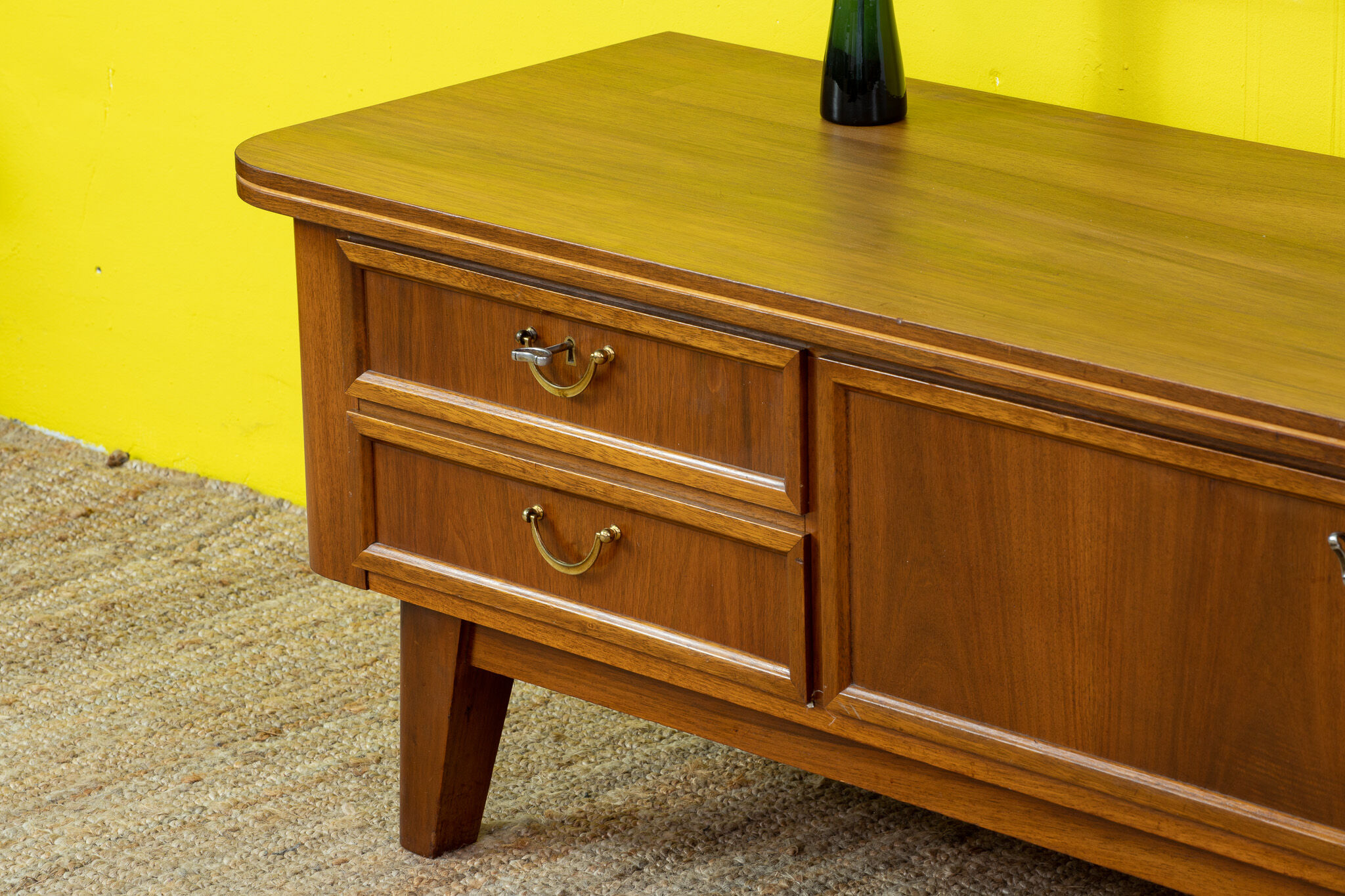 Vintage Scandinavian Enfilade – 208 cm