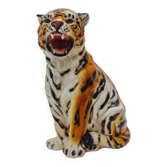 Statue de tigre en céramique