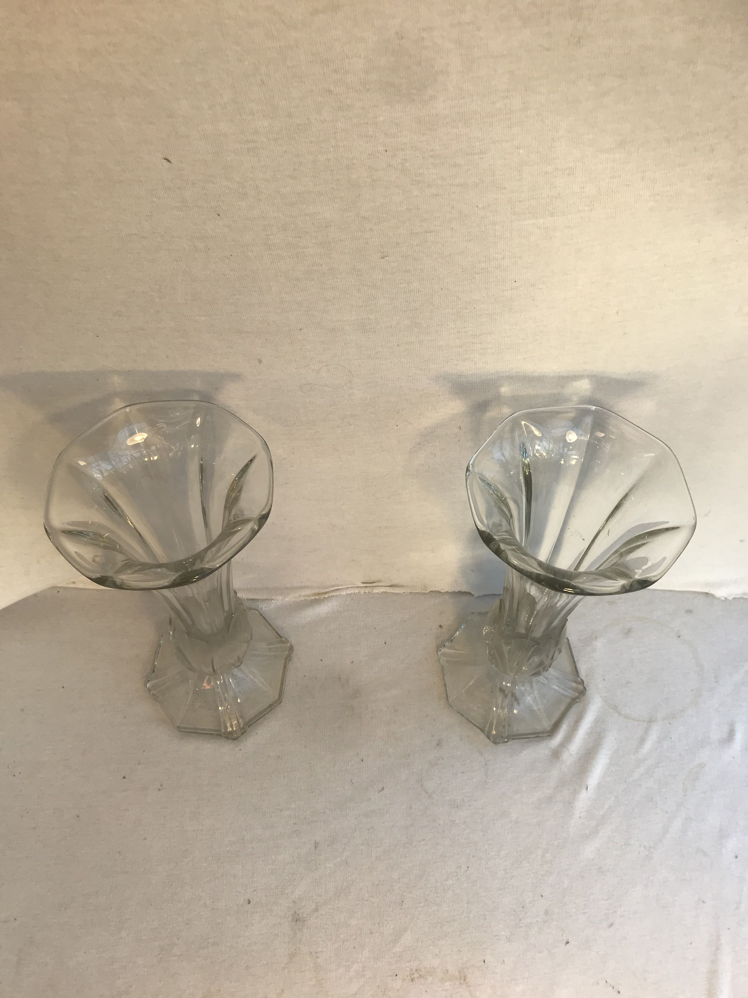 Pair of antique Art Deco style vases in moulded glass and vintage decoration
