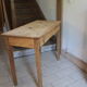 Table en bois brut