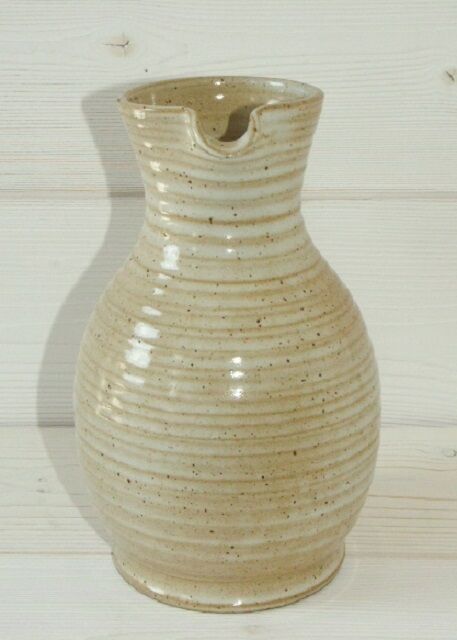 Pitcher 1L sandstone of the vintage Marsh of the 70s