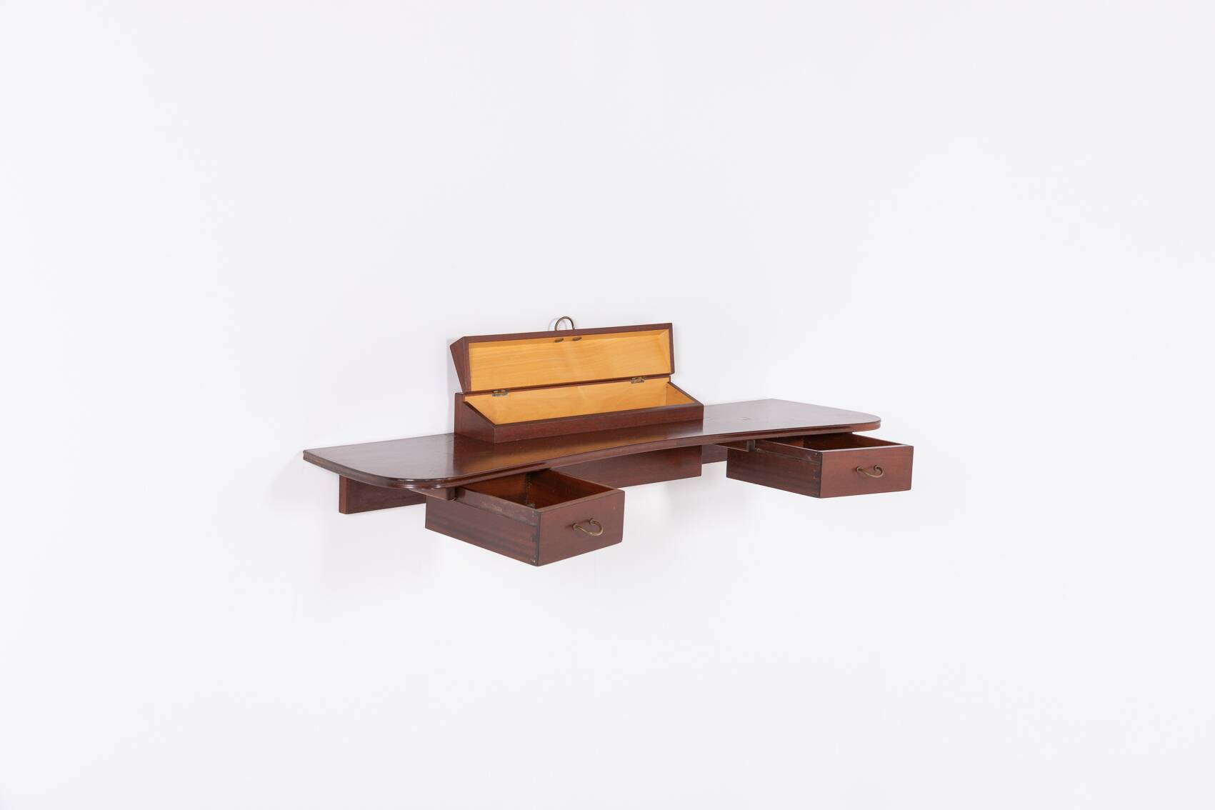 Étagère-console murale danoise moderne du milieu du siècle par Frode Holm pour Illums Bolig