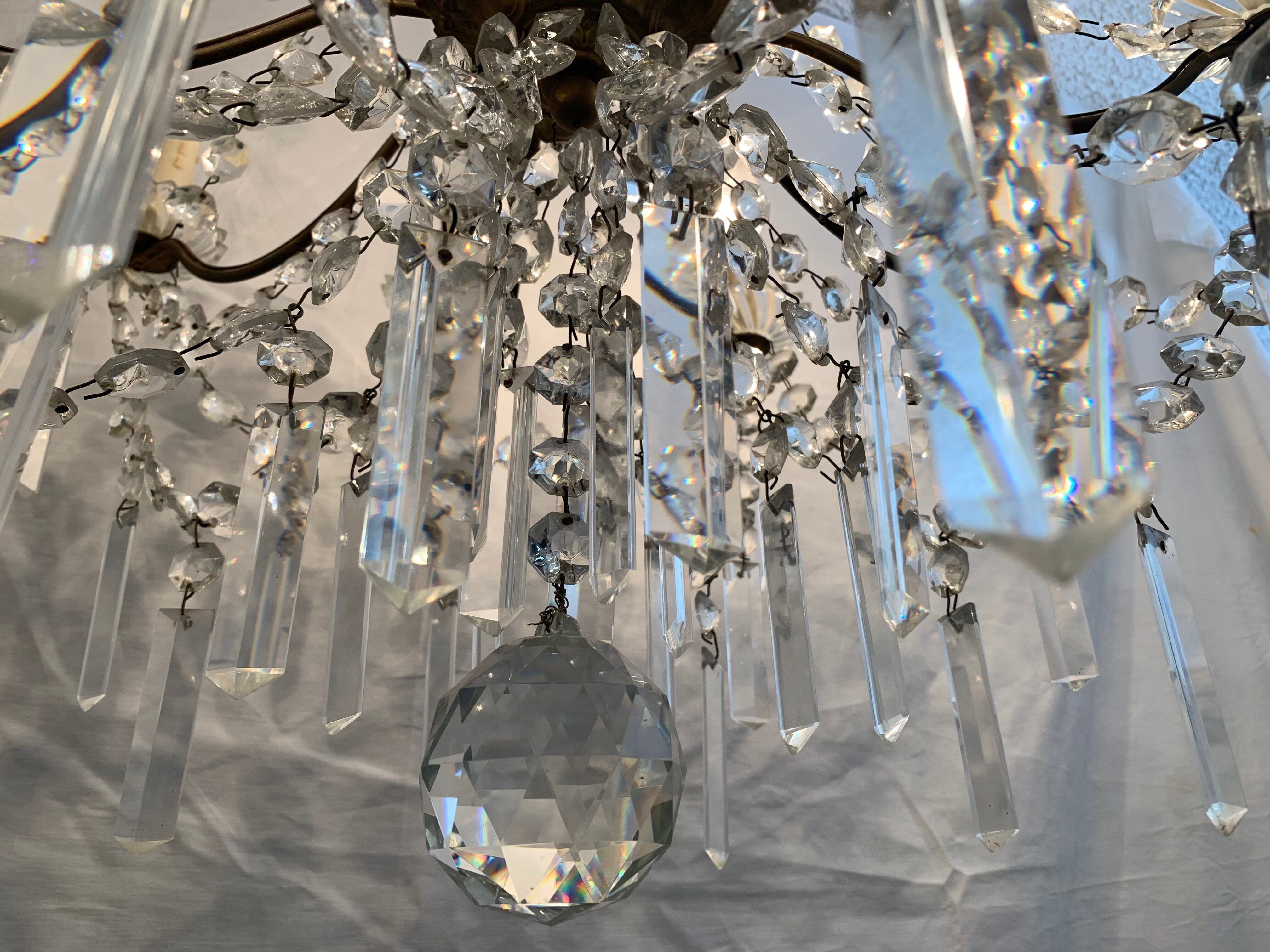Pample chandelier