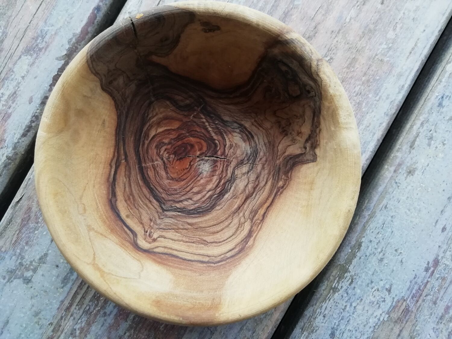 Series of olive bowls