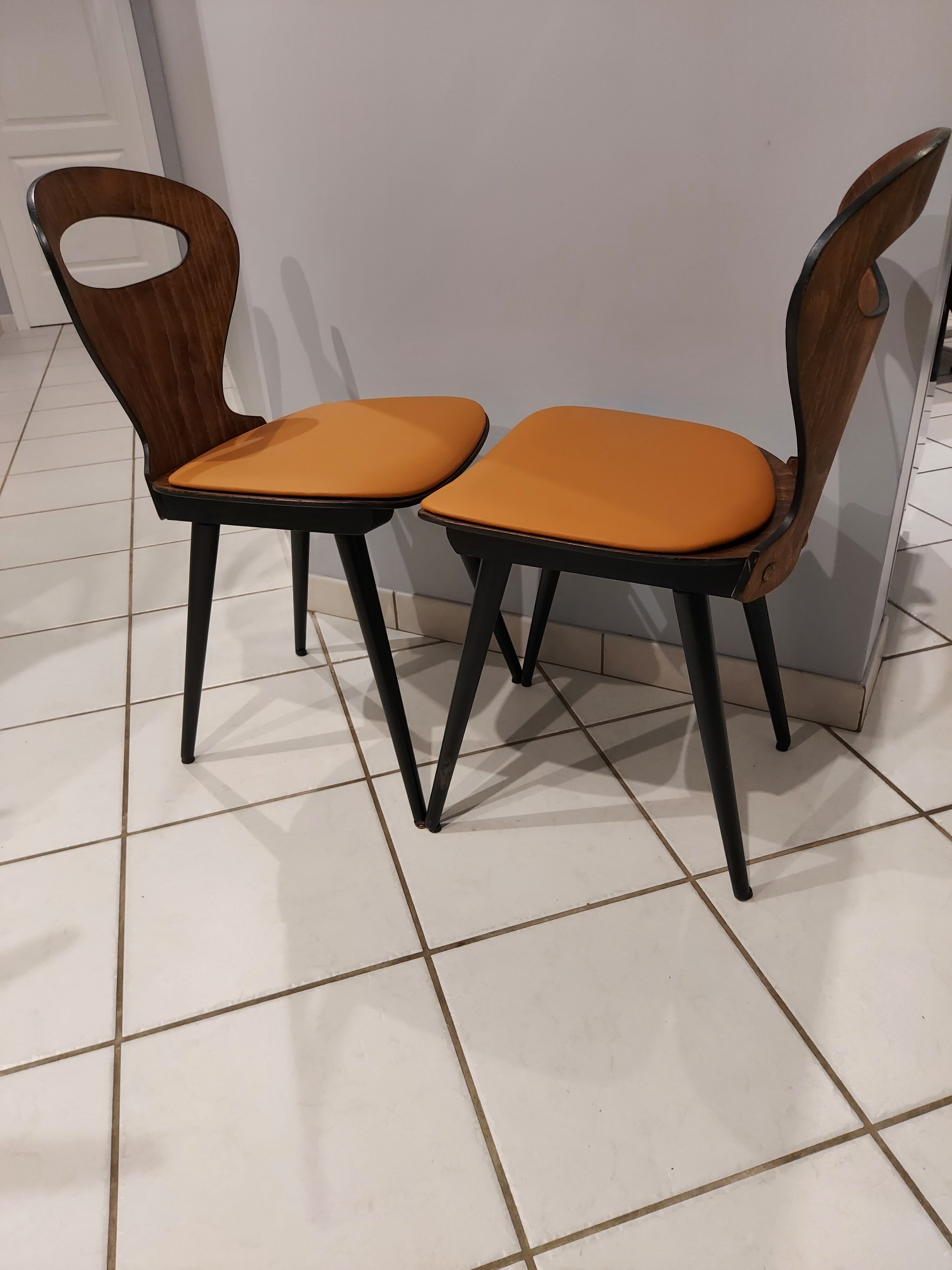 Pair of chairs from Baumann Ant model 1960s