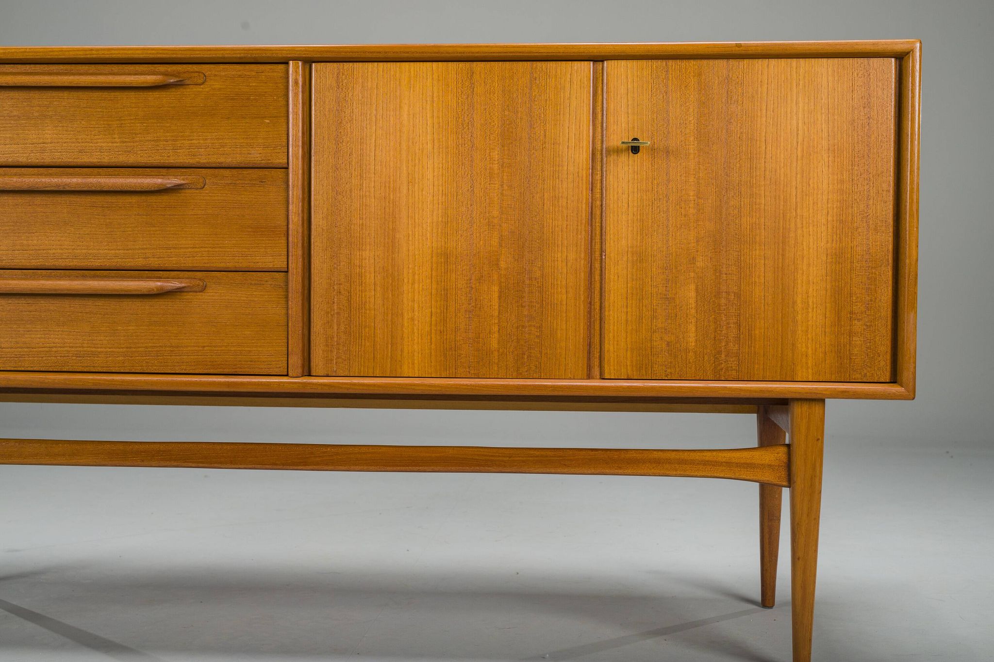 Mid-Century Teak Type RT 200 Sideboard in Teak by Heinrich Riestenpatt for