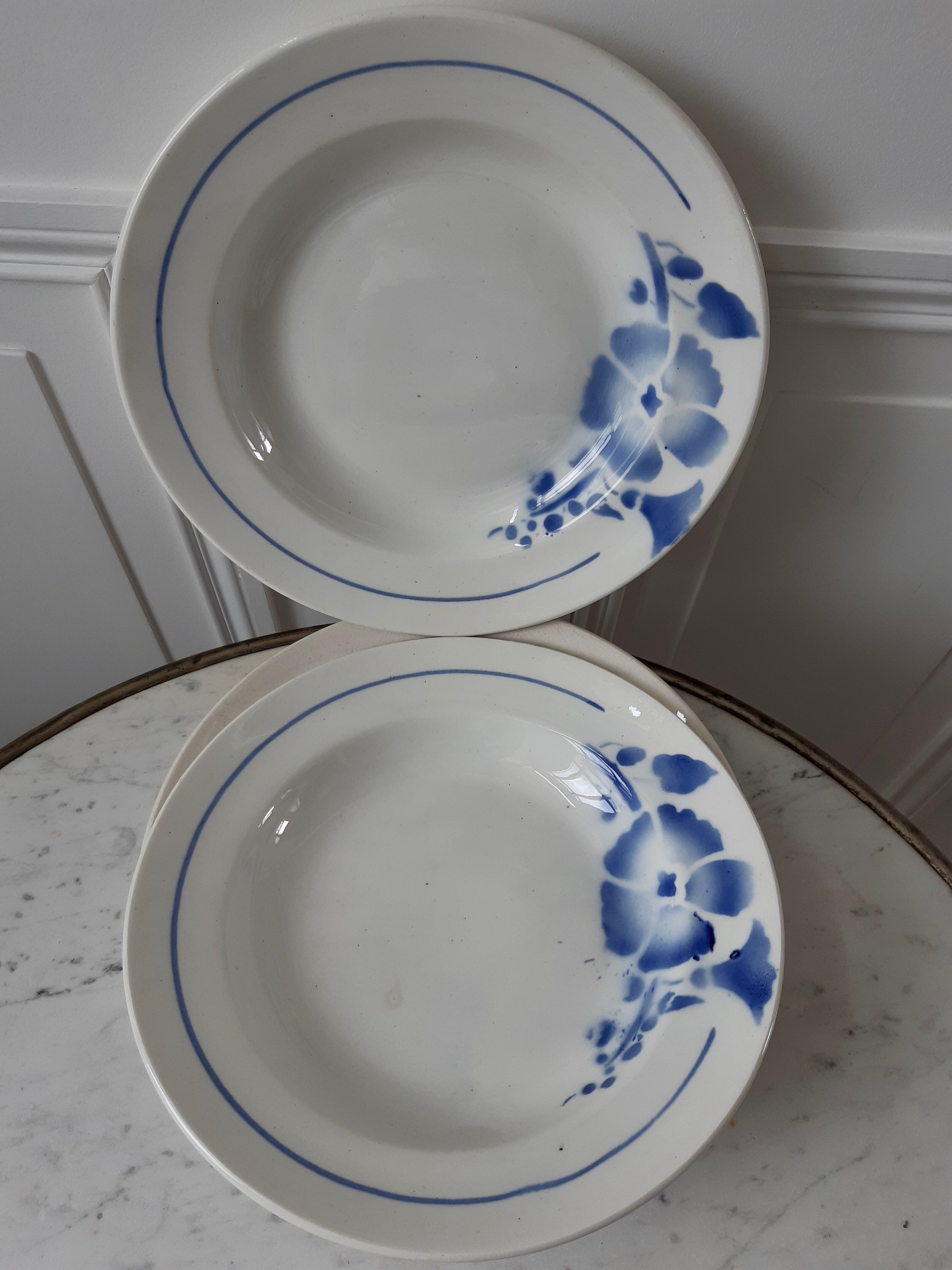 Lot de 6 assiettes creuses anciennes