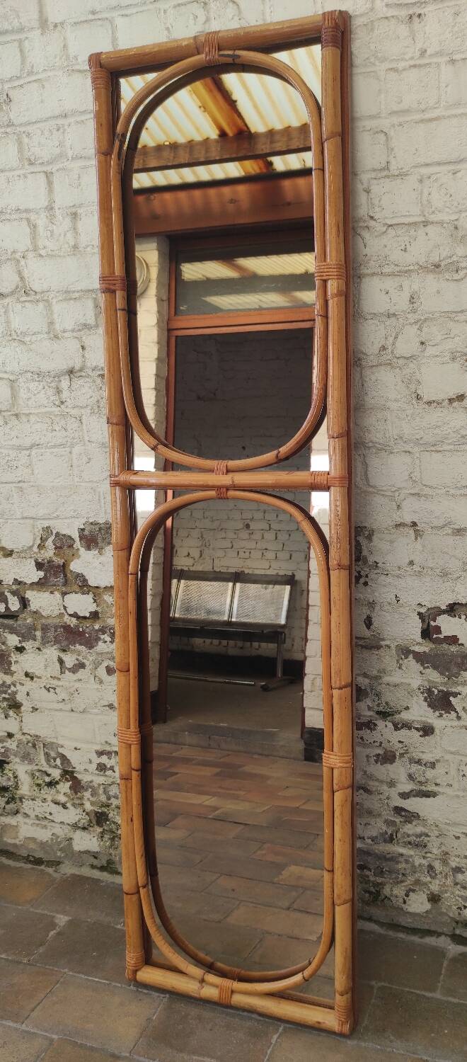 Large rattan mirror from the 70s