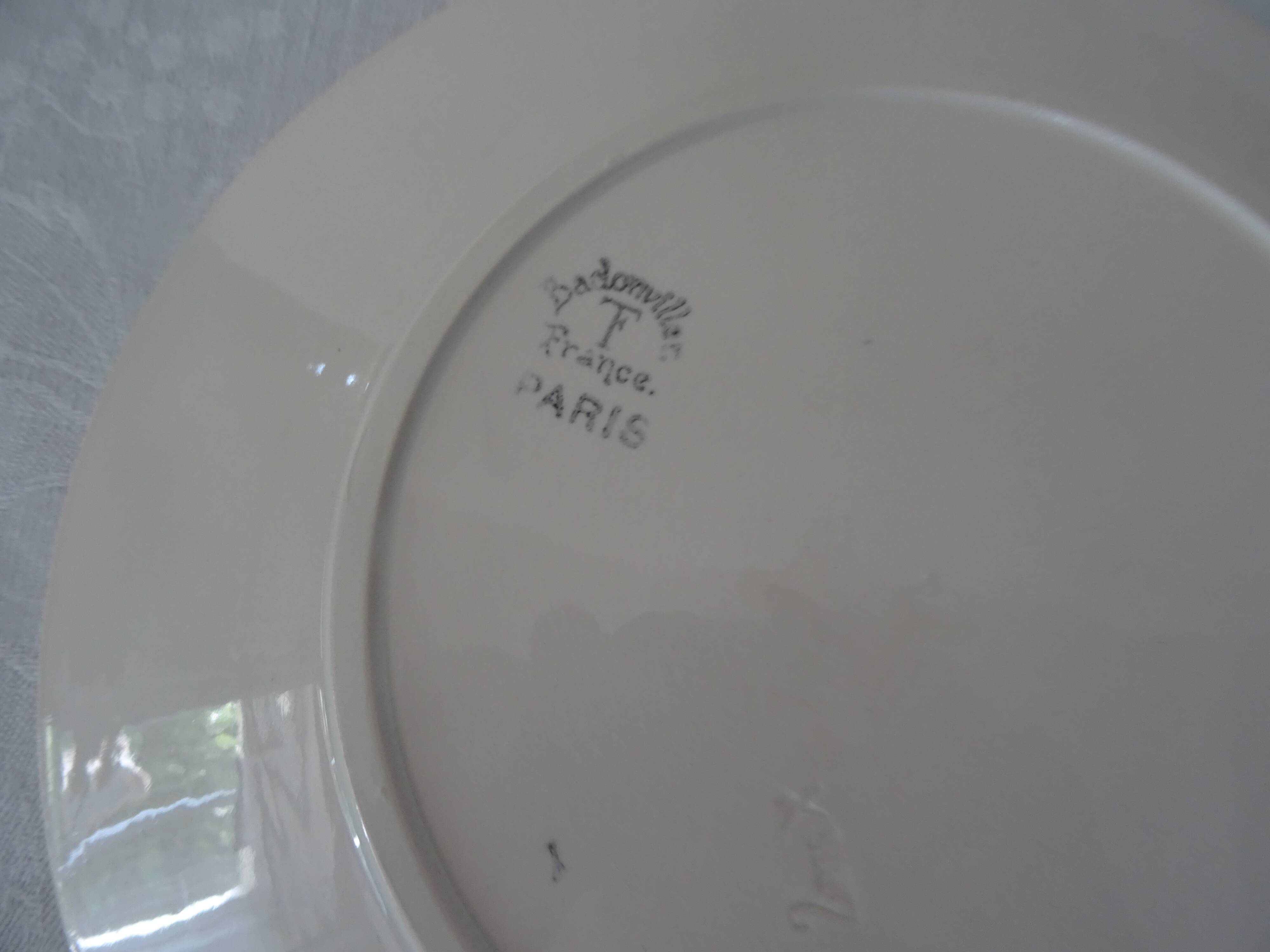 2 Old earthenware dinner plates 2263 Badonviller empire green PARIS