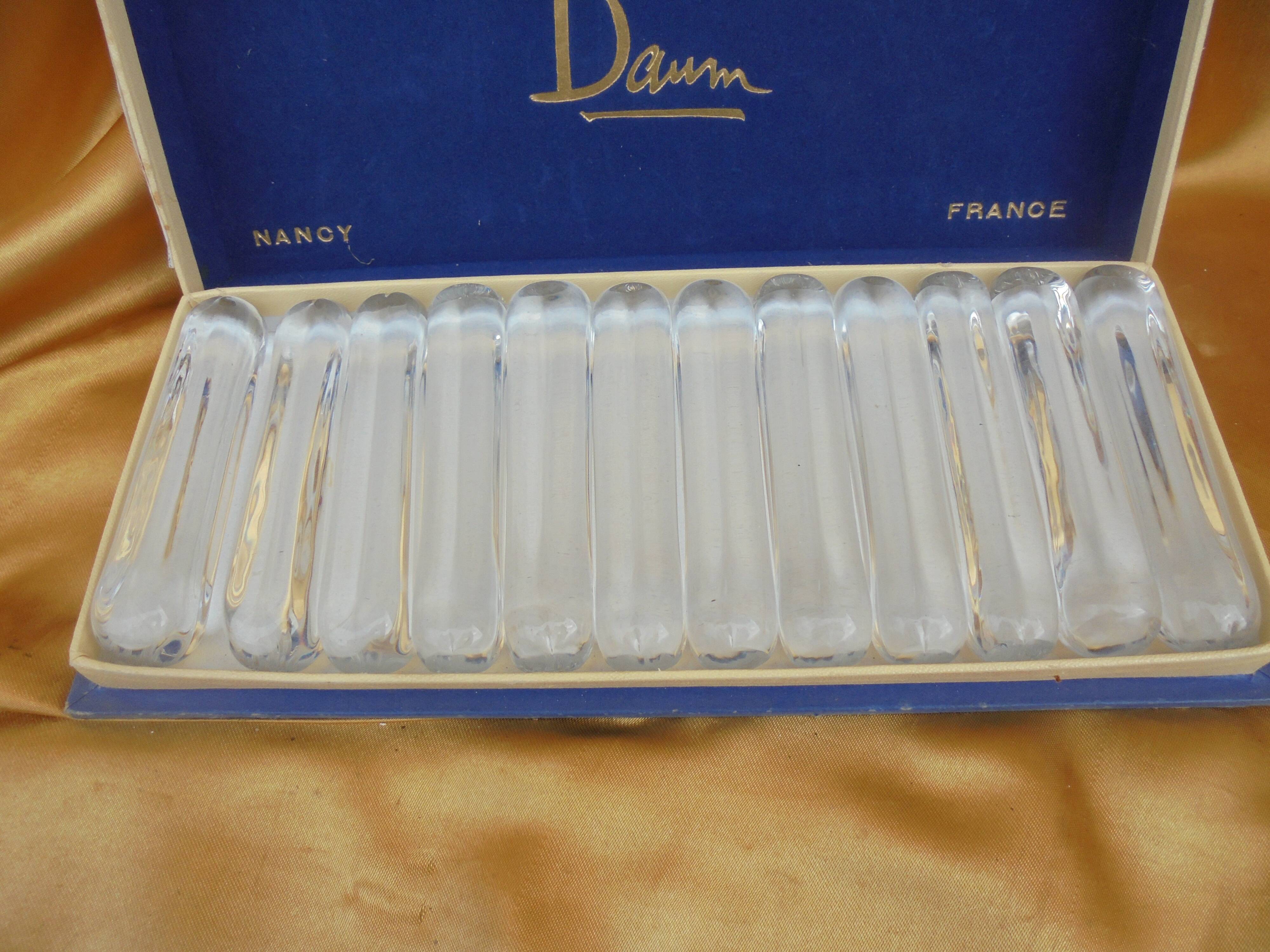 12 daum crystal knife holders