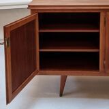 Buffet du milieu du siècle