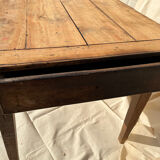 Table de ferme pied fuseau