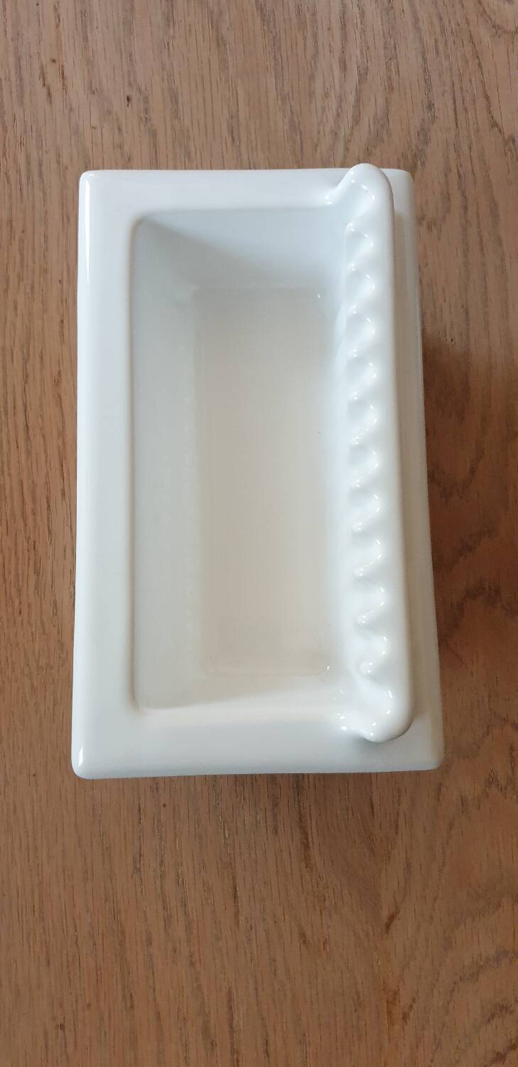 Built-in soap dish