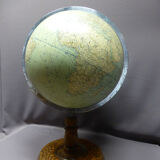 Terrestrial globe in the 1930s, Girard Barrère and Thomas