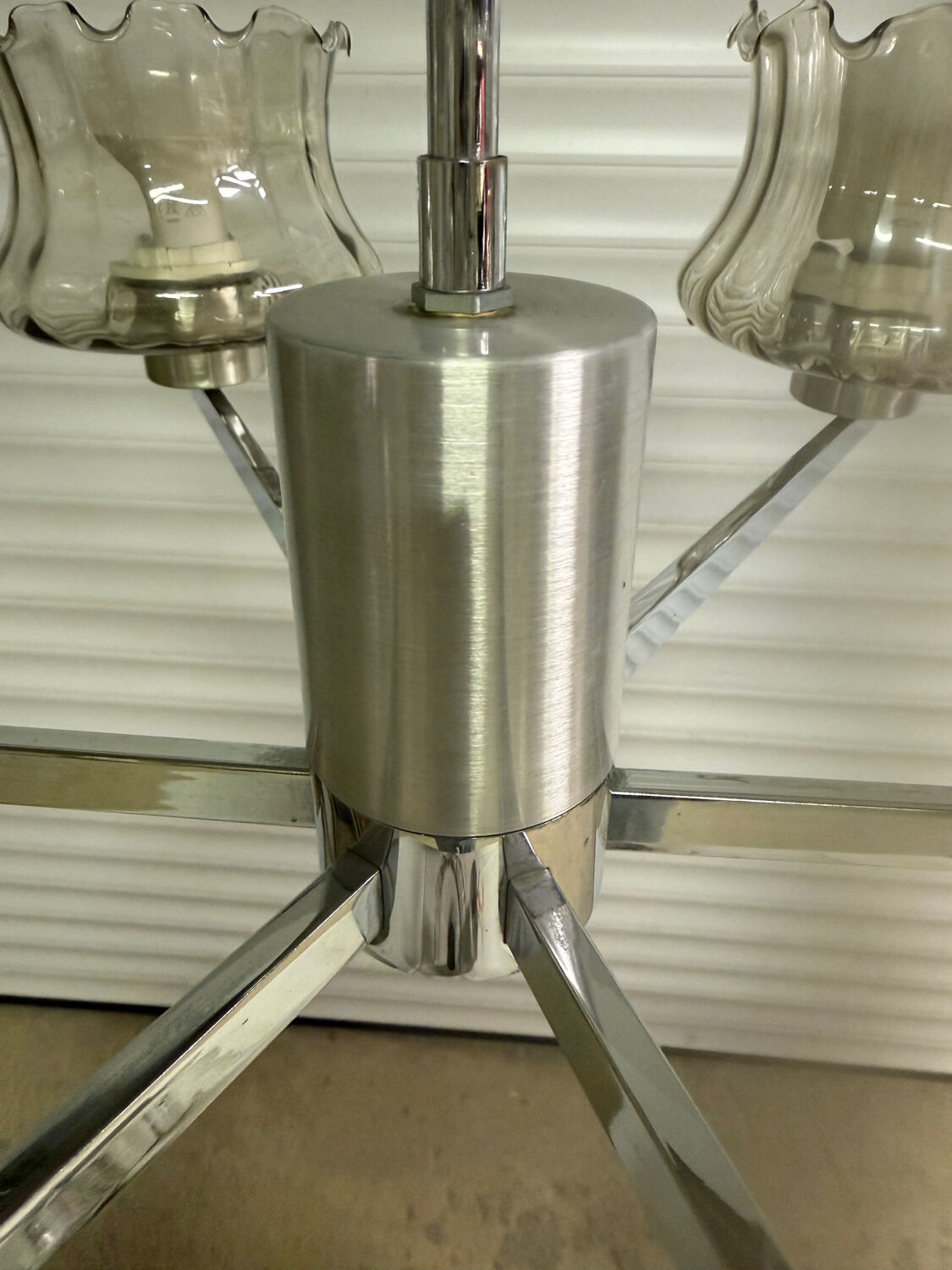 Vintage suspension and wall lights