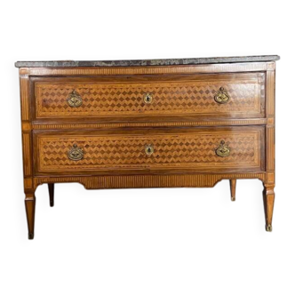 TRANSITIONAL ANTIQUE CHEST OF DRAWERS