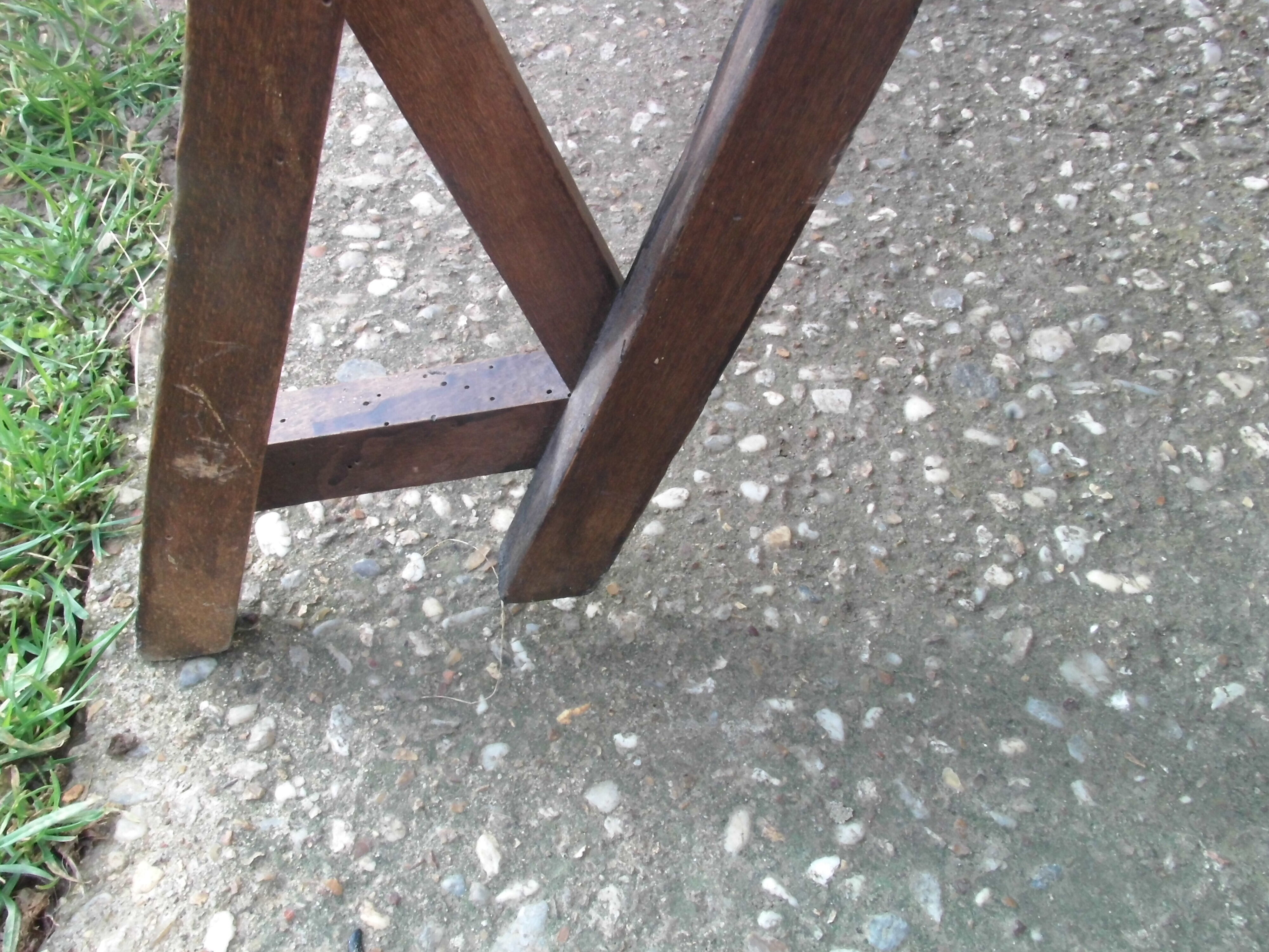 Wooden stepladder for decoration