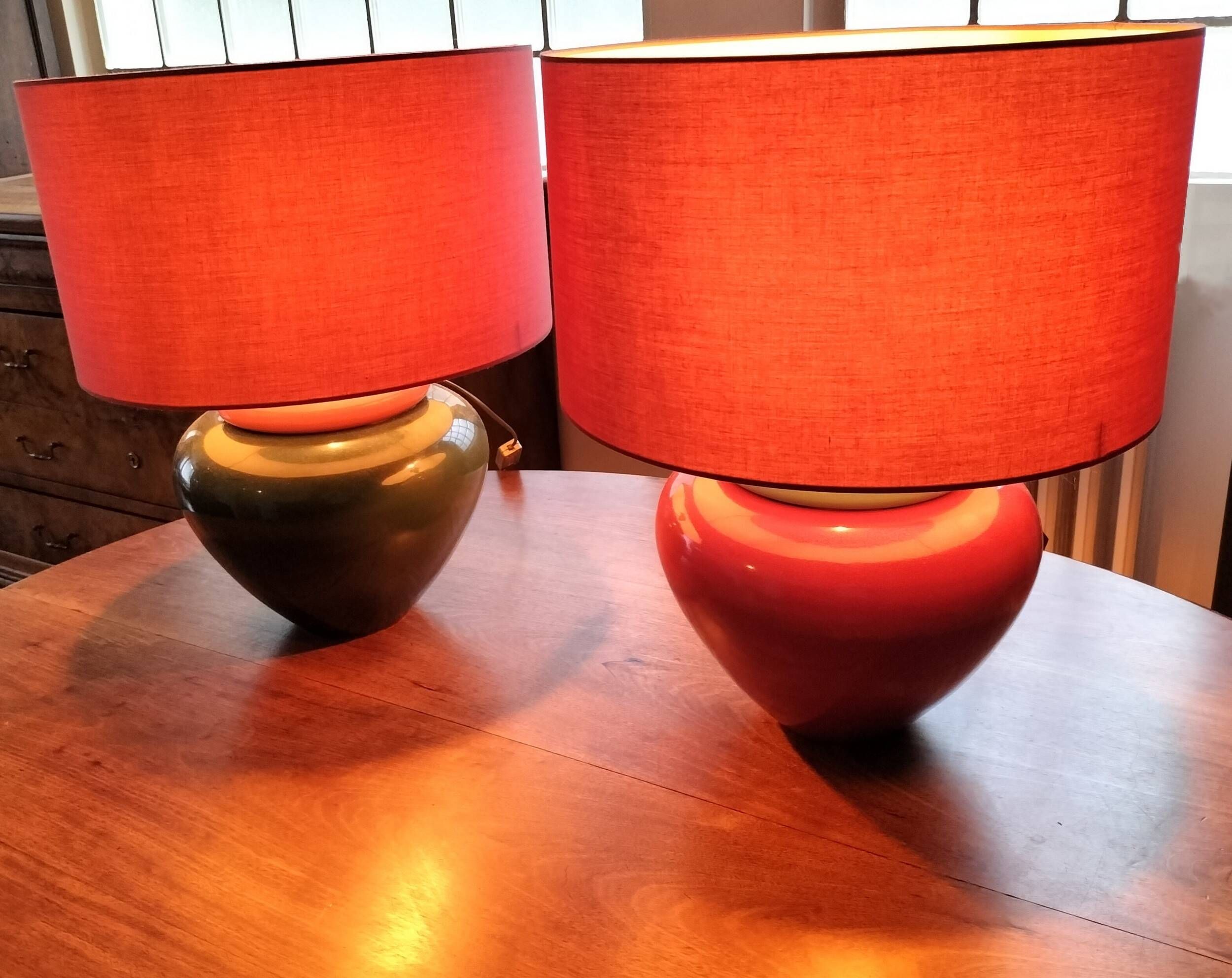Pair of red and green ceramic lamps