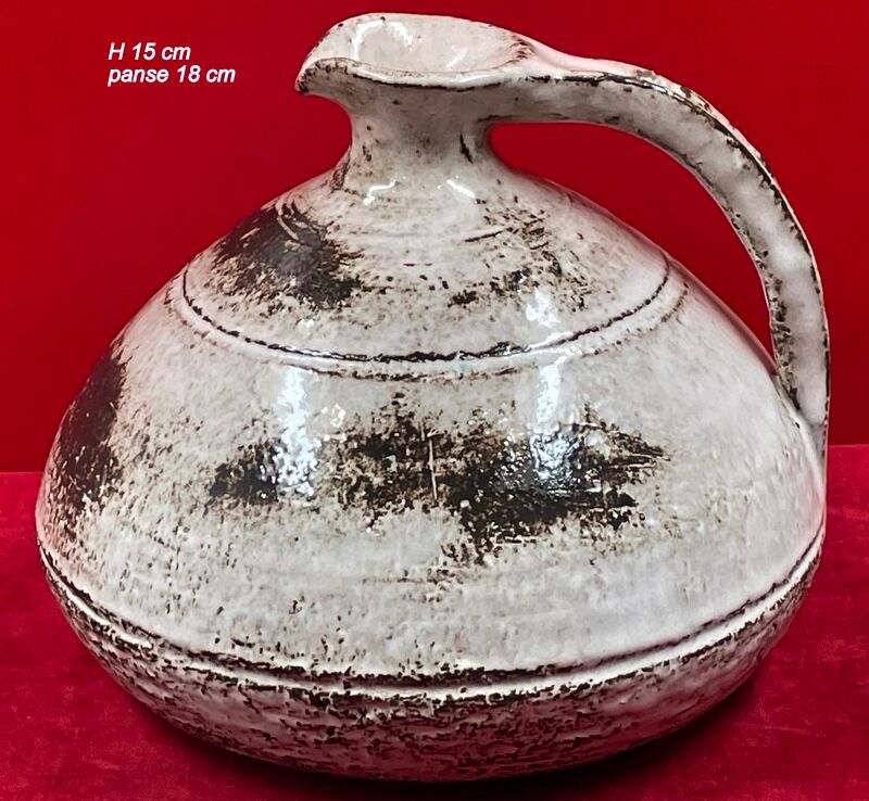Contemporary Ceramic Pottery to identify, beautiful covered