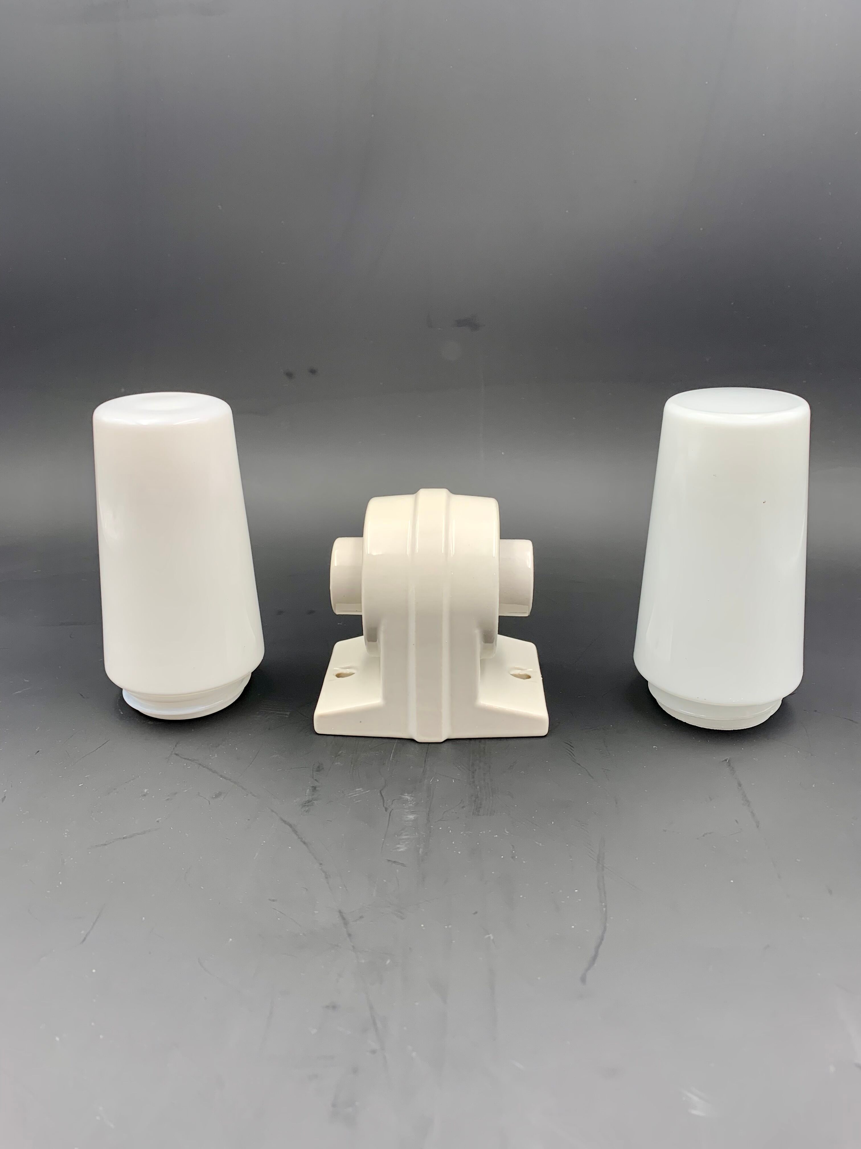 Sigvard Bernadotte wall lamp for IFO