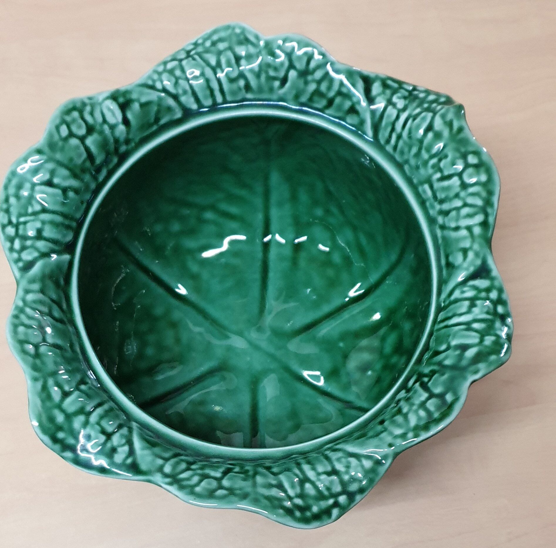 Soupière avec louche