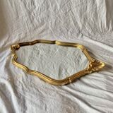 Antique wall mirror in golden resin - 43 x 66 cm