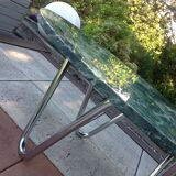 Round coffee table in green marble and chrome / vintage base 60s-70s