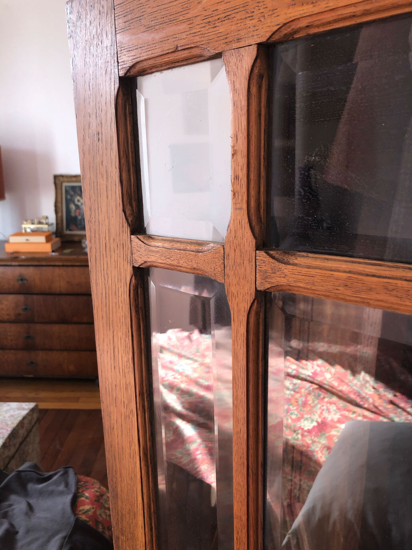 Armoire vitrée années 30