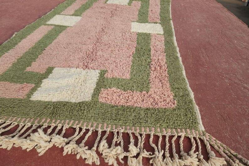 Handmade Berber wool rug size 160 x 240 cm