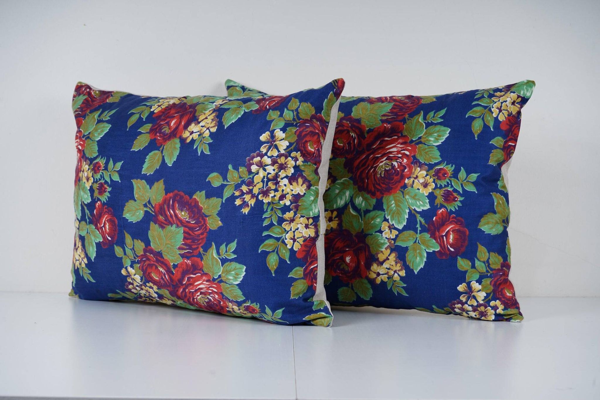 Set of 2 vintage Turkish cushion covers 41x56 cm